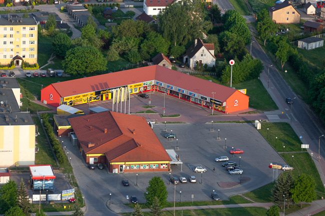 Morag, centrum handlowe przy ul. Wroblewskiego, EU, PL, Warm-Maz. Lotnicze
